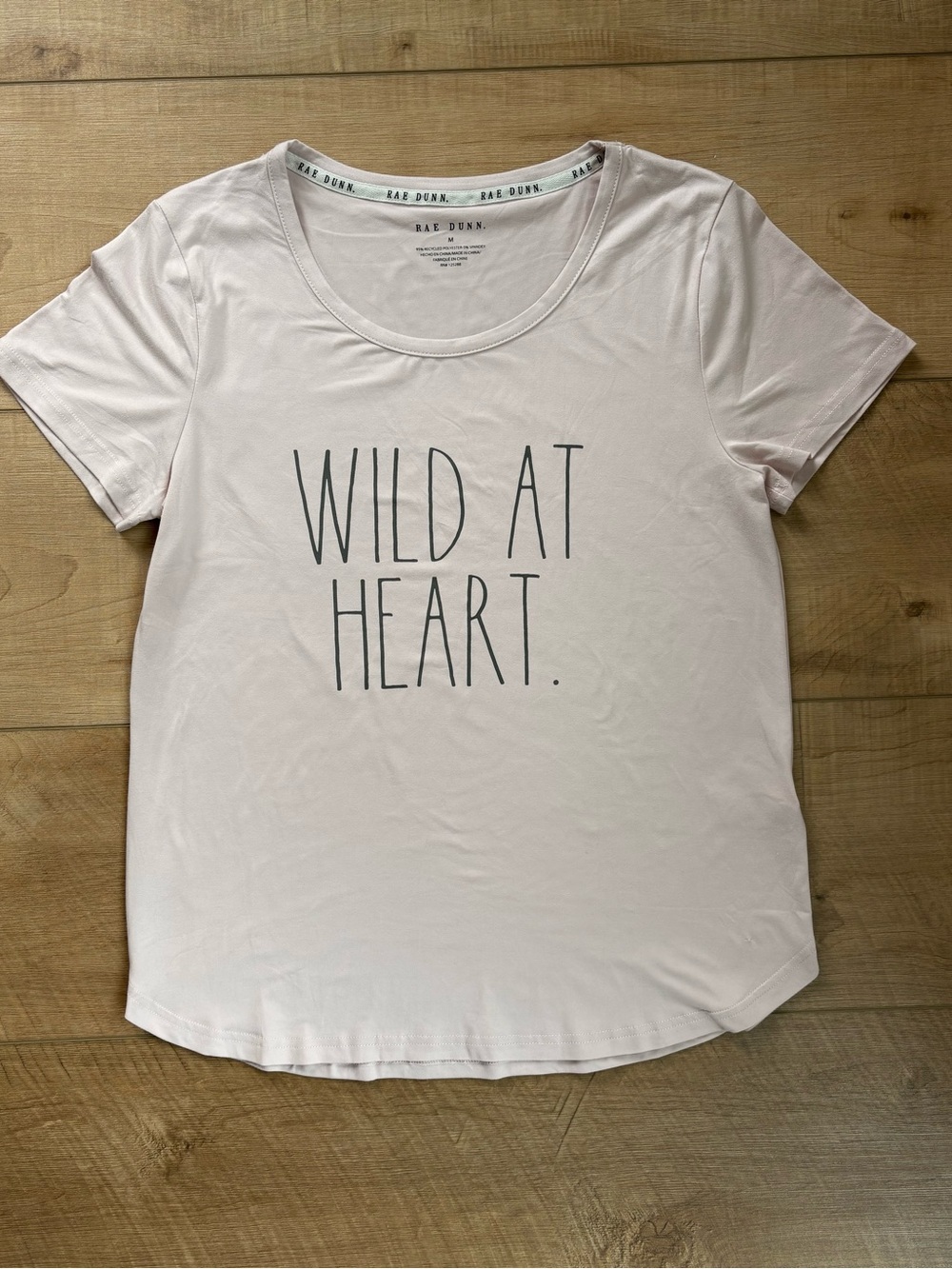 Rae Dunn Scoop Neck 'Wild At Heart' Tee. Pale Pink. Size Medium